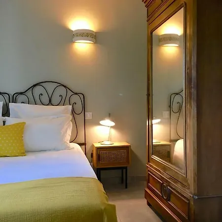 La Soucarede Guest house *